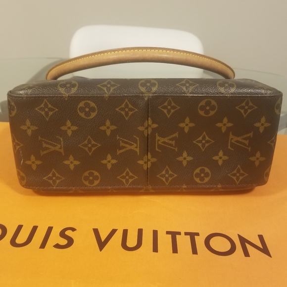 ❌‼️SOLD‼️❌ - 💯Authentic LV Looping GM - Vintage Mono - Picture 10 of 13